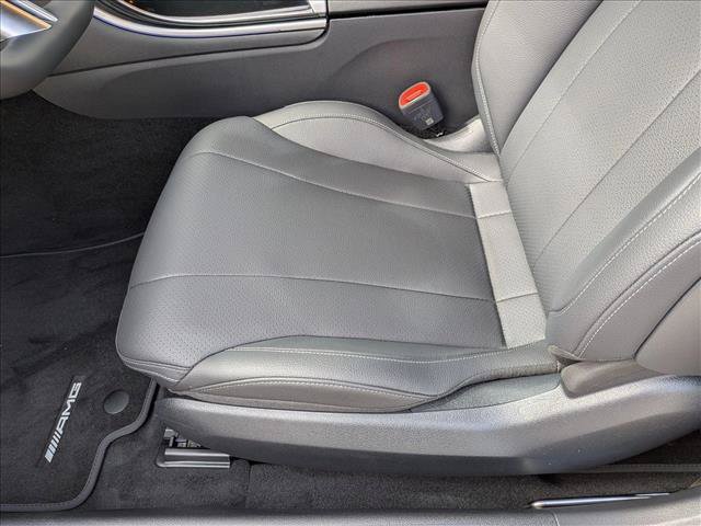 New 2026 Mercedes-Benz CLE 300 4MATIC Coupe image 4