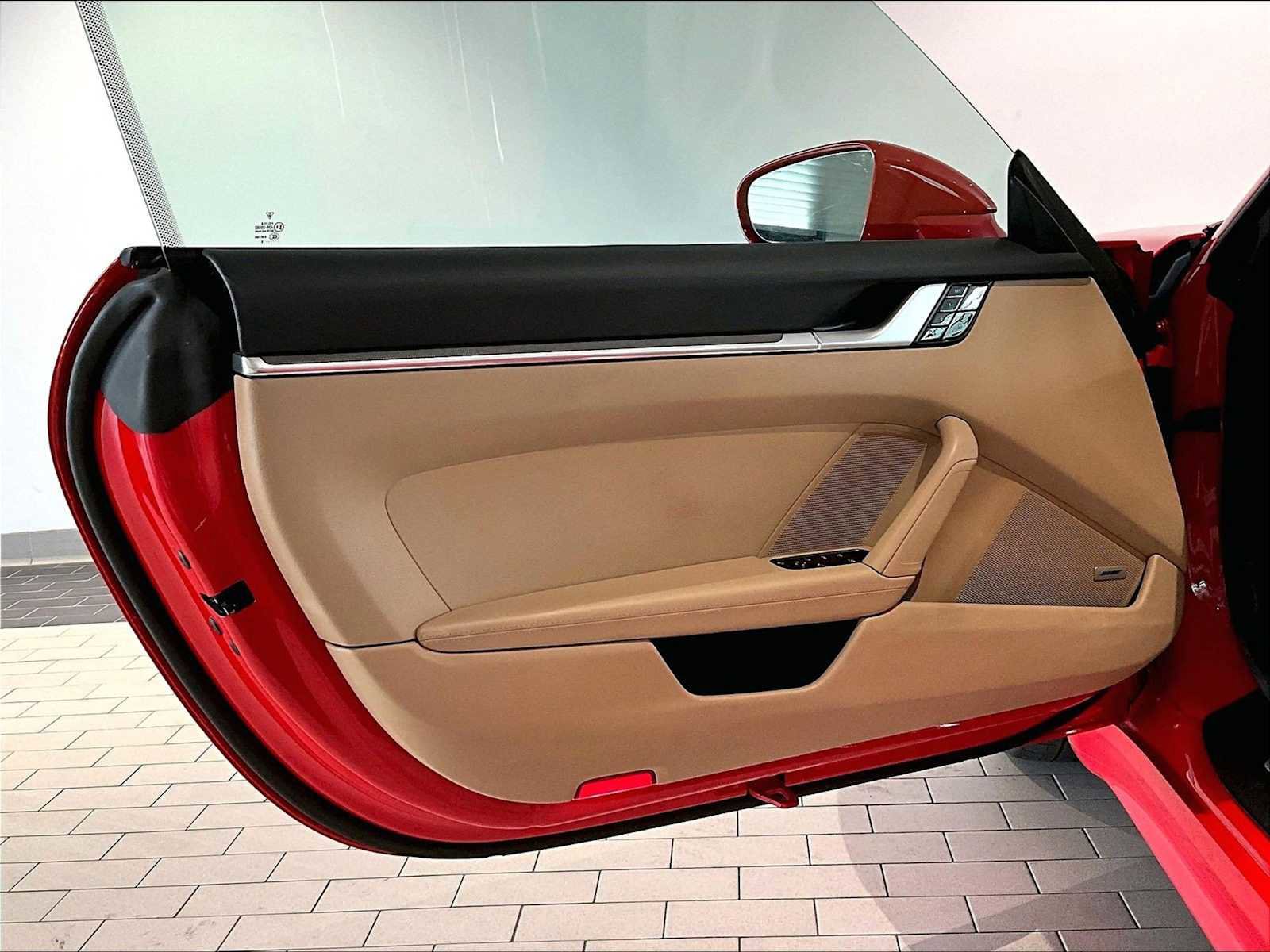 Used 2020 Porsche 911 Carrera S image 24