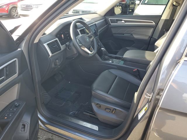 Certified 2023 Volkswagen Atlas SE image 18
