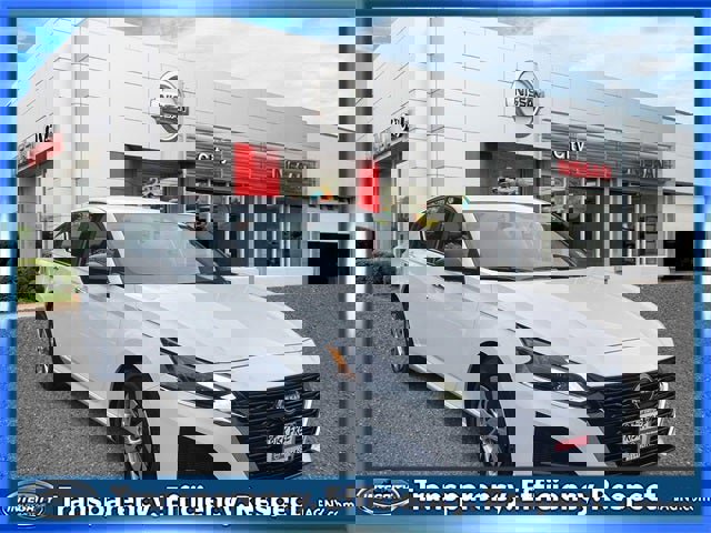 Certified 2025 Nissan Altima 2.5 S image 1