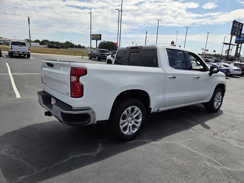 Used 2023 Chevrolet Silverado 1500 LTZ w/ LTZ Convenience Package II AWD/4WD image 6