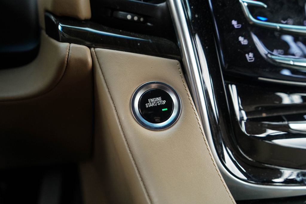 Used 2019 Cadillac Escalade Platinum image 22