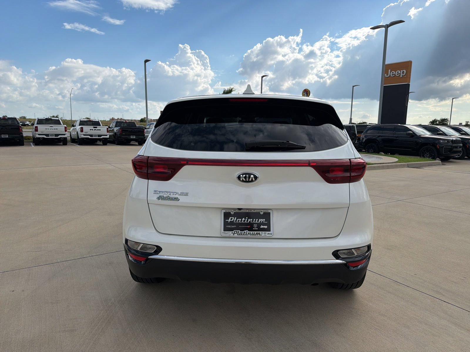 Used 2022 Kia Sportage LX w/ LX FWD Value Edition Package image 5