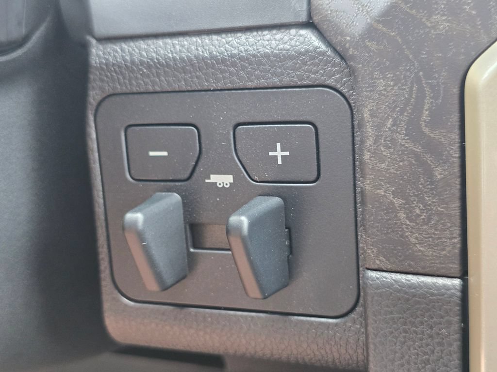 New 2026 Toyota Tacoma Limited AWD/4WD image 32