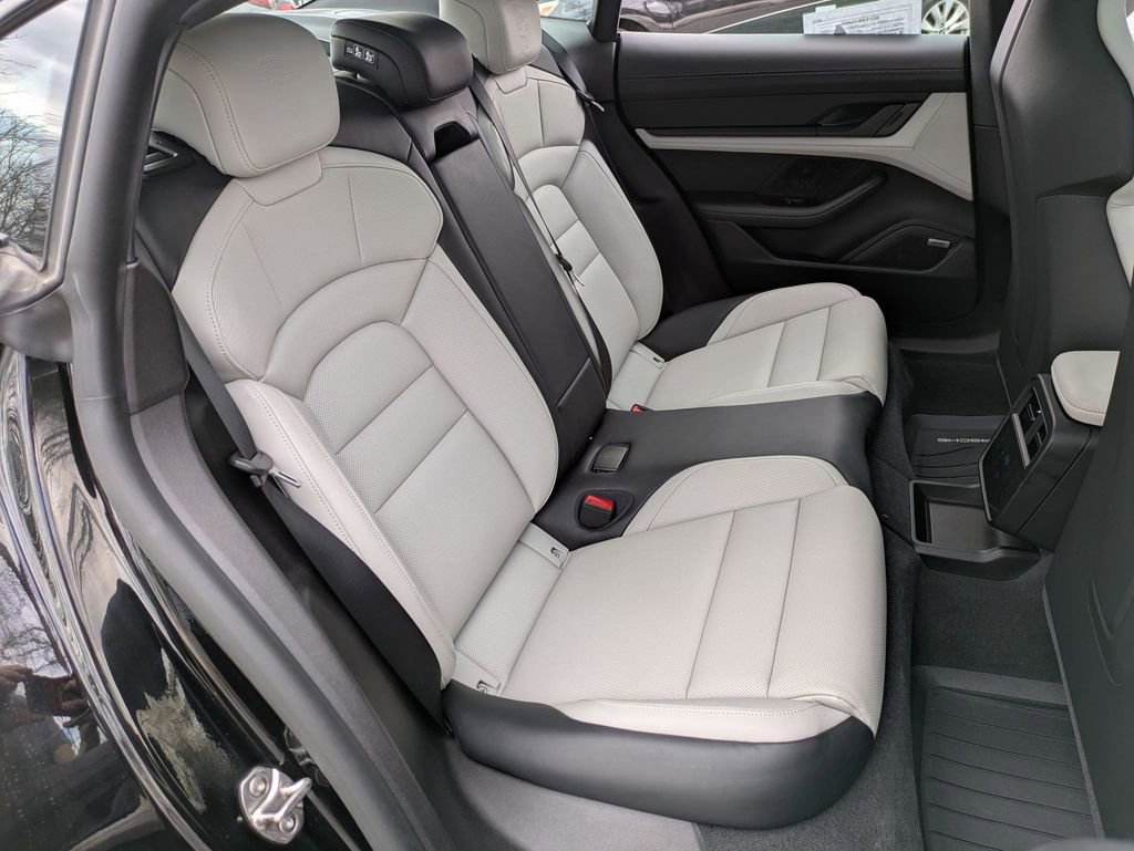 Used 2024 Porsche Taycan RWD image 23