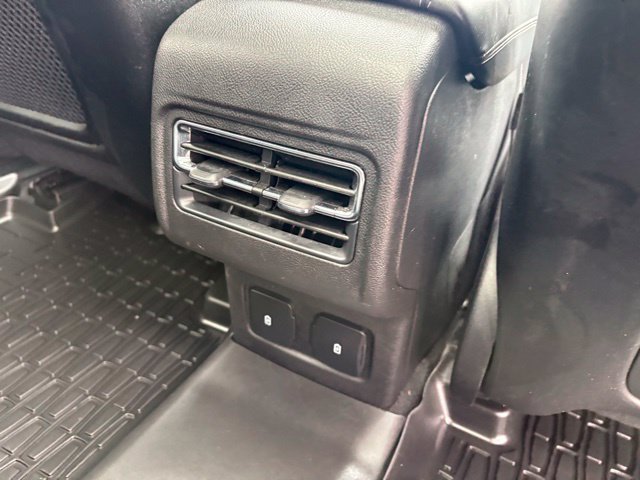 Used 2025 Lincoln Corsair Grand Touring w/ Equipment Group 301A AWD/4WD image 33