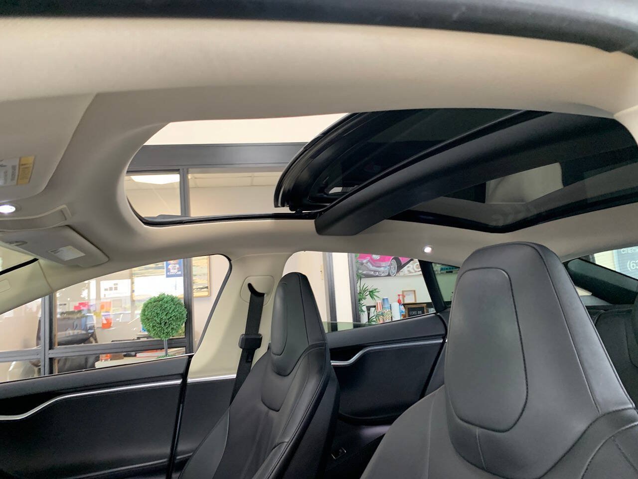 Used 2013 Tesla Model S RWD image 11