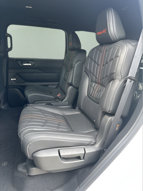 New 2026 Nissan Armada PRO-4X w/ Captain's Chari Seat Package AWD/4WD image 20