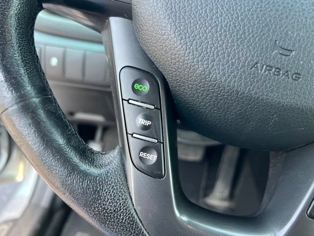 Used 2012 Kia Optima Hybrid w/ Hybrid Premium Technology Pkg FWD image 15
