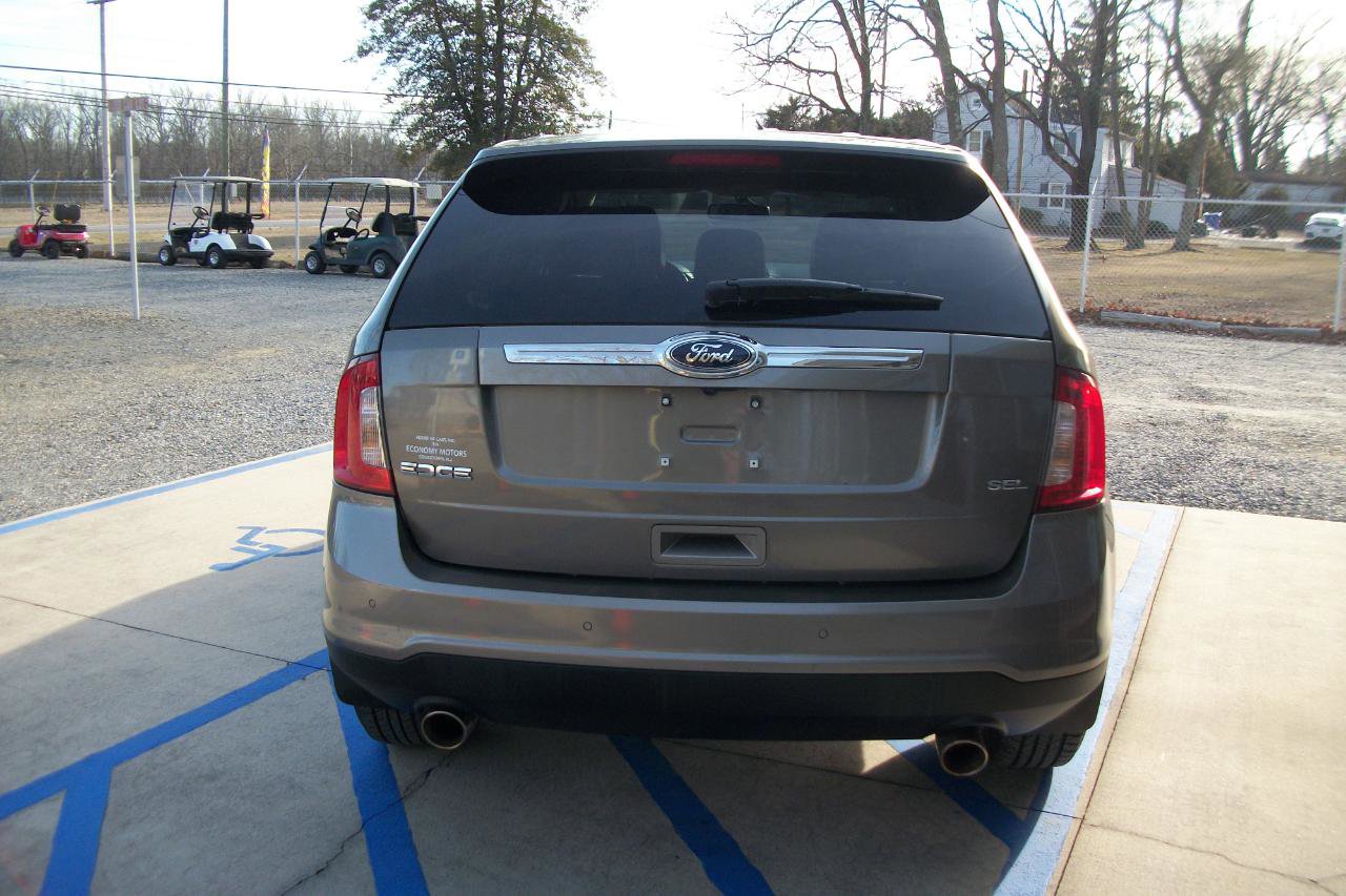 Used 2013 Ford Edge SEL image 17