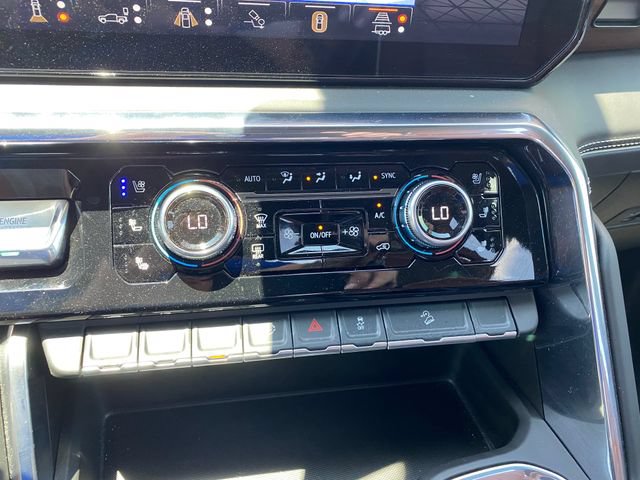 Used 2025 GMC Sierra 2500 Denali Ultimate AWD/4WD image 18