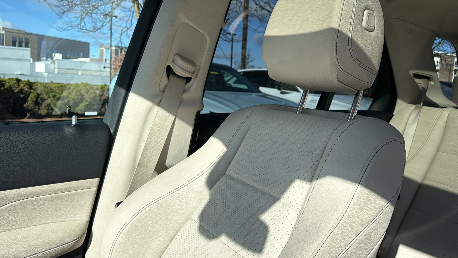 Used 2023 Mercedes-Benz GLE 450 4MATIC image 22