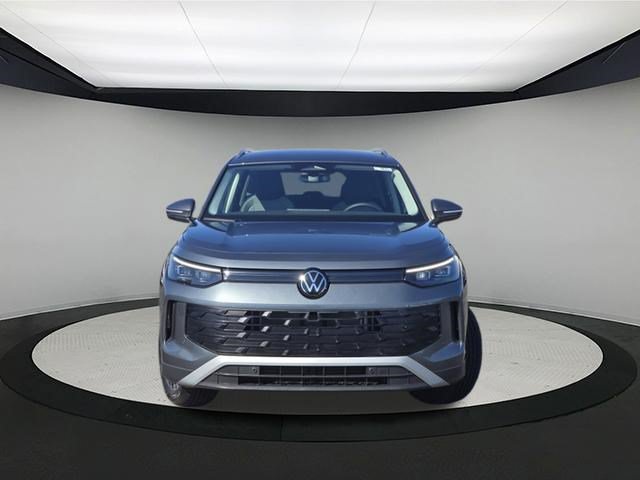 New 2026 Volkswagen Tiguan S AWD/4WD image 2