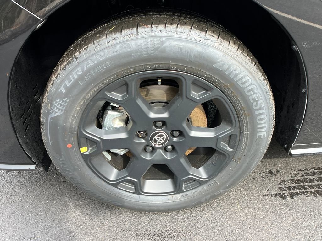 New 2026 Toyota Sienna XLE Woodland Edition image 16