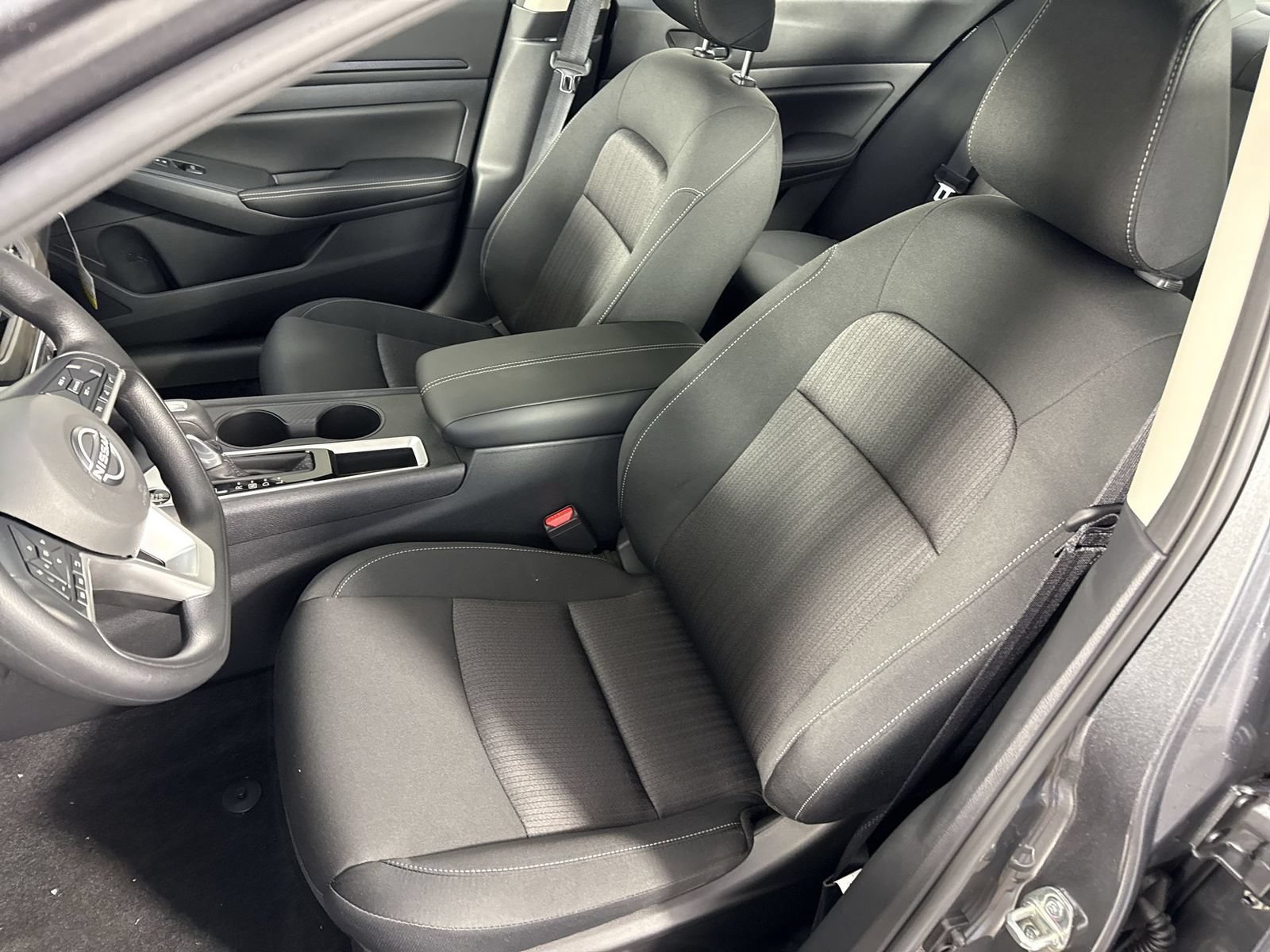 New 2026 Nissan Altima 2.5 SV FWD image 19