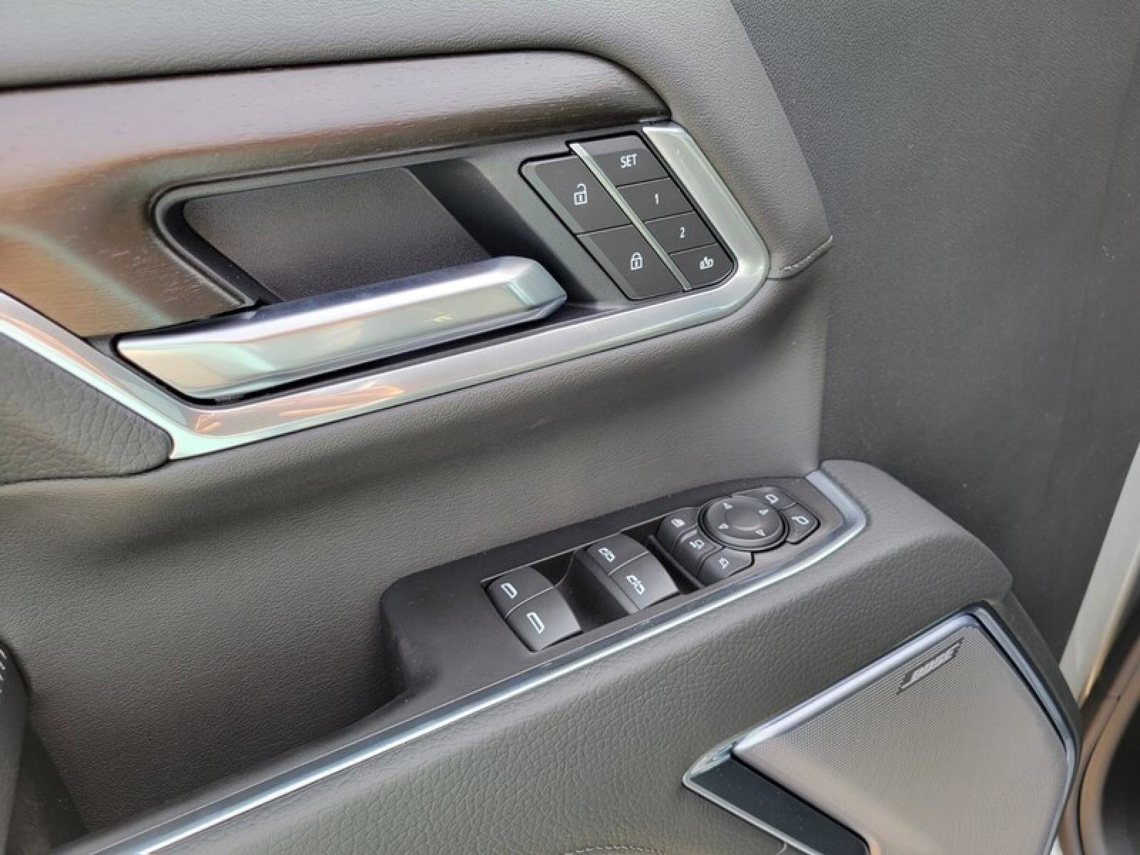 New 2026 GMC Sierra 3500 Denali w/ Denali Reserve Package image 14