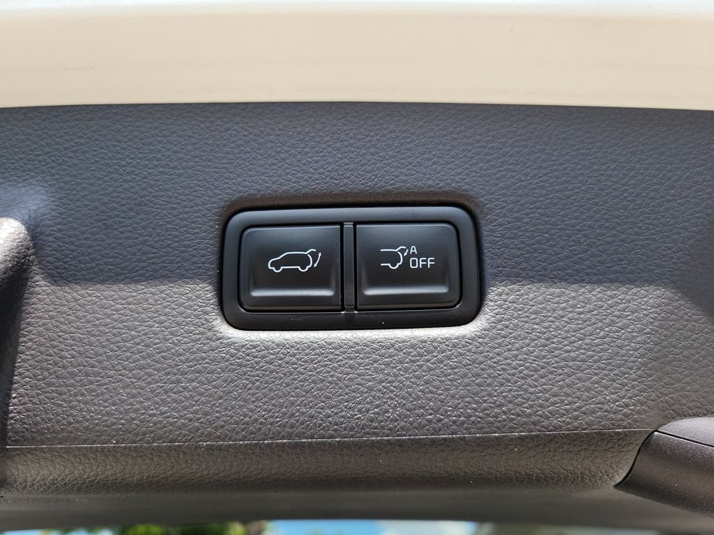 Certified 2026 Kia Carnival SX Prestige FWD image 10