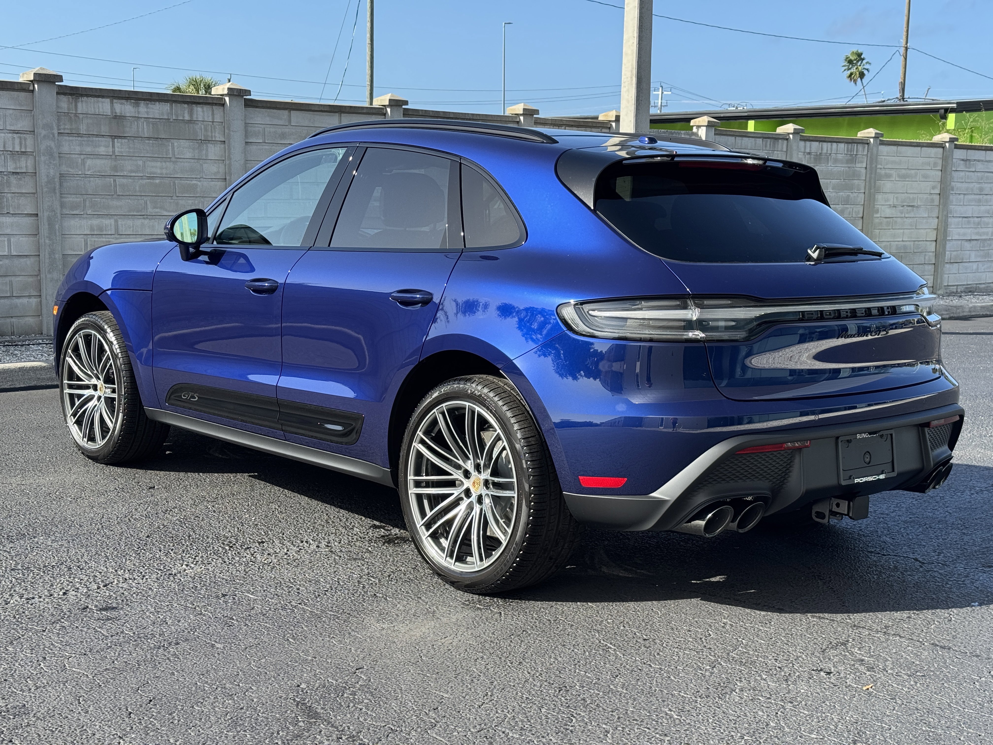 New 2026 Porsche Macan GTS image 3
