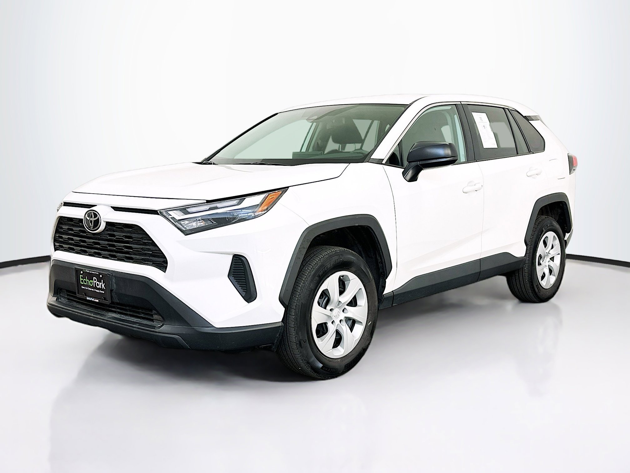 Used 2025 Toyota RAV4 LE image 3