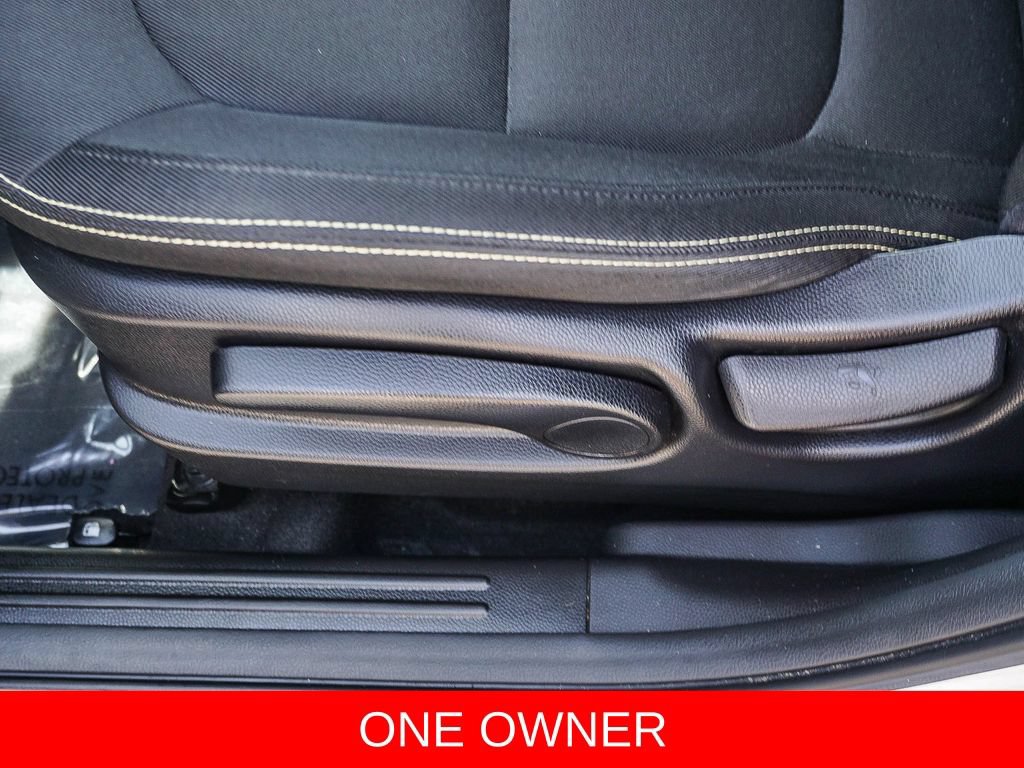 Used 2016 Kia Soul + FWD image 19