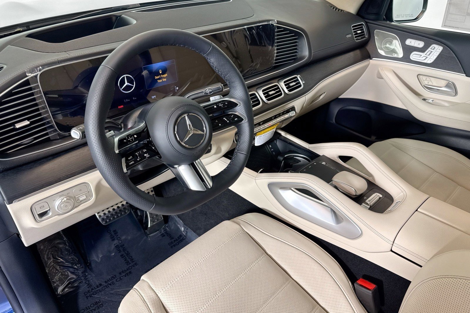 New 2026 Mercedes-Benz GLS 450 4MATIC image 9