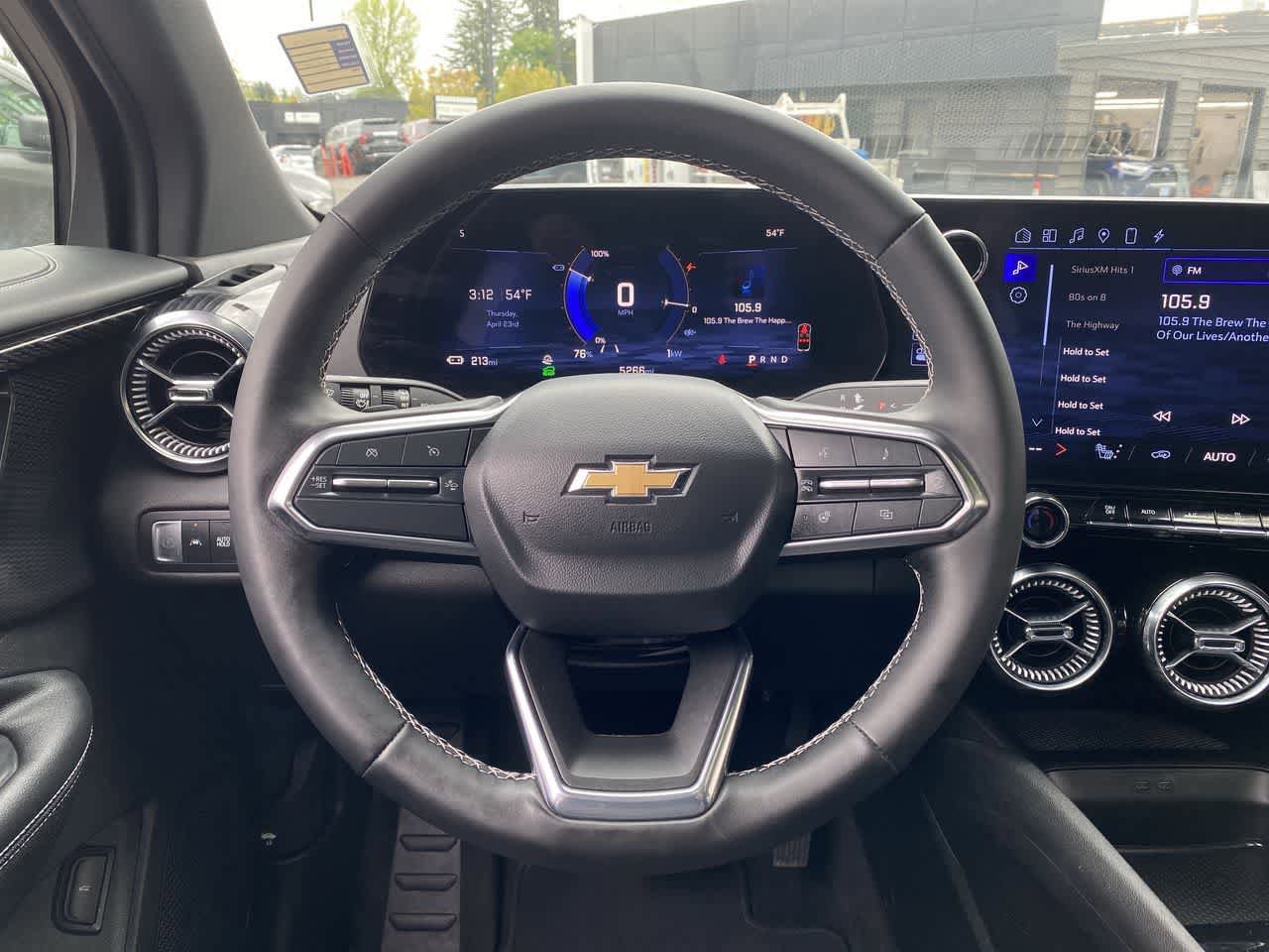 Used 2024 Chevrolet Blazer EV LT AWD/4WD image 19
