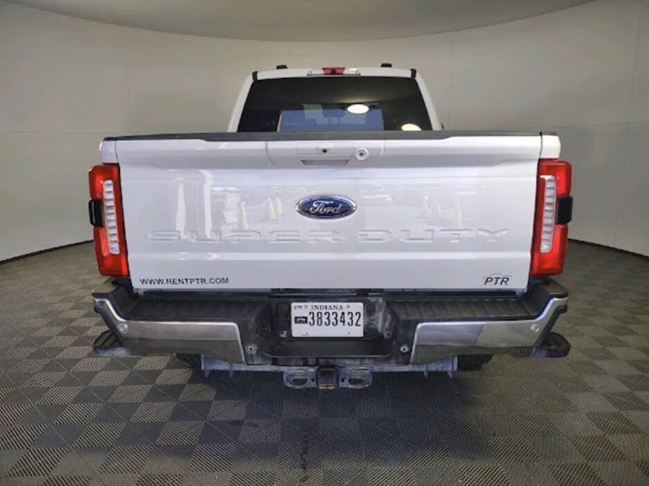 Used 2025 Ford F250 Lariat w/ FX4 Off-Road Package AWD/4WD image 8