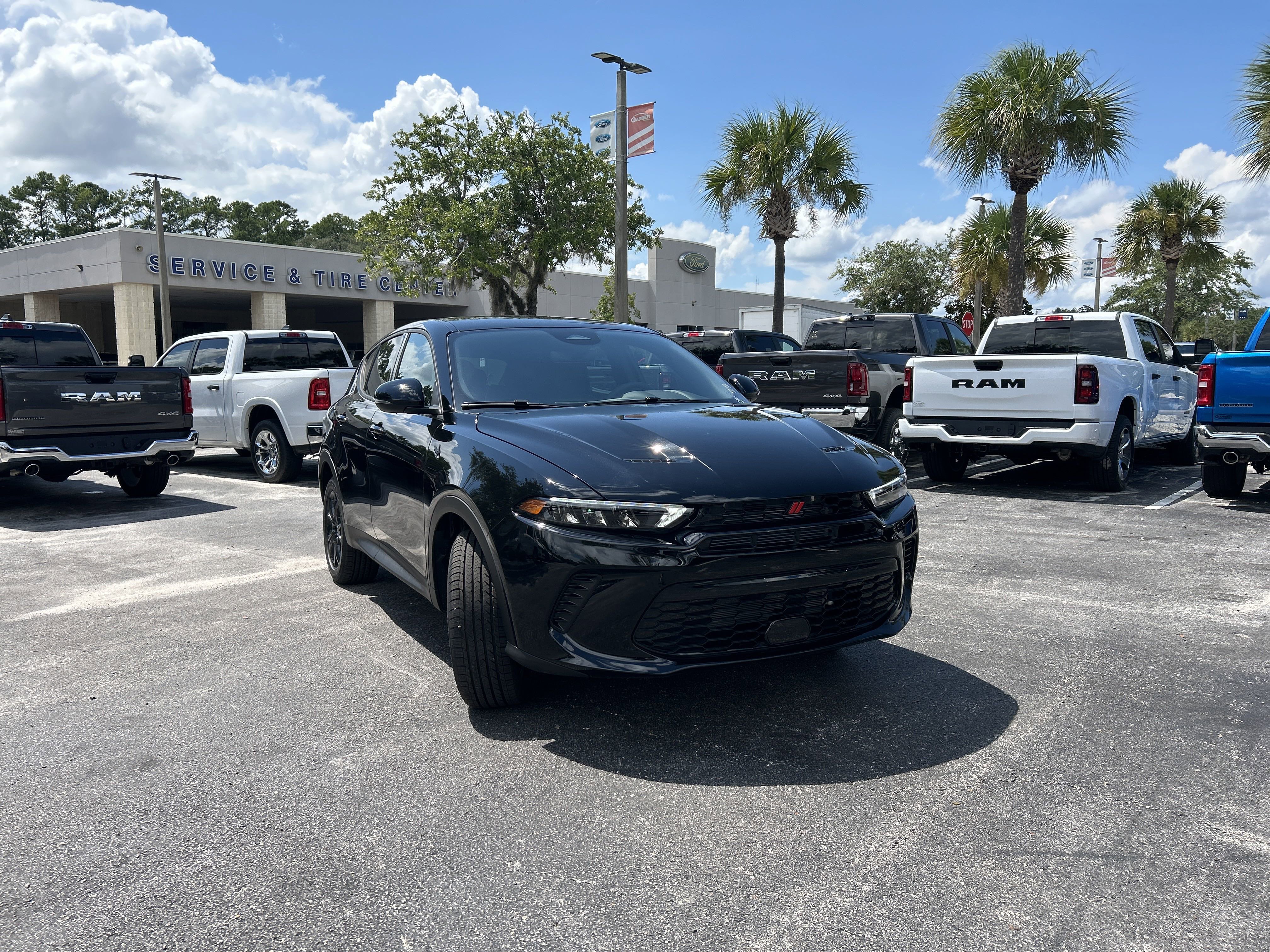 New 2025 Dodge Hornet GT w/ GT Blacktop Package image 2