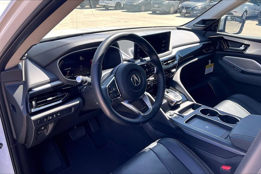 Certified 2026 Acura MDX w/ Technology Package FWD image 15