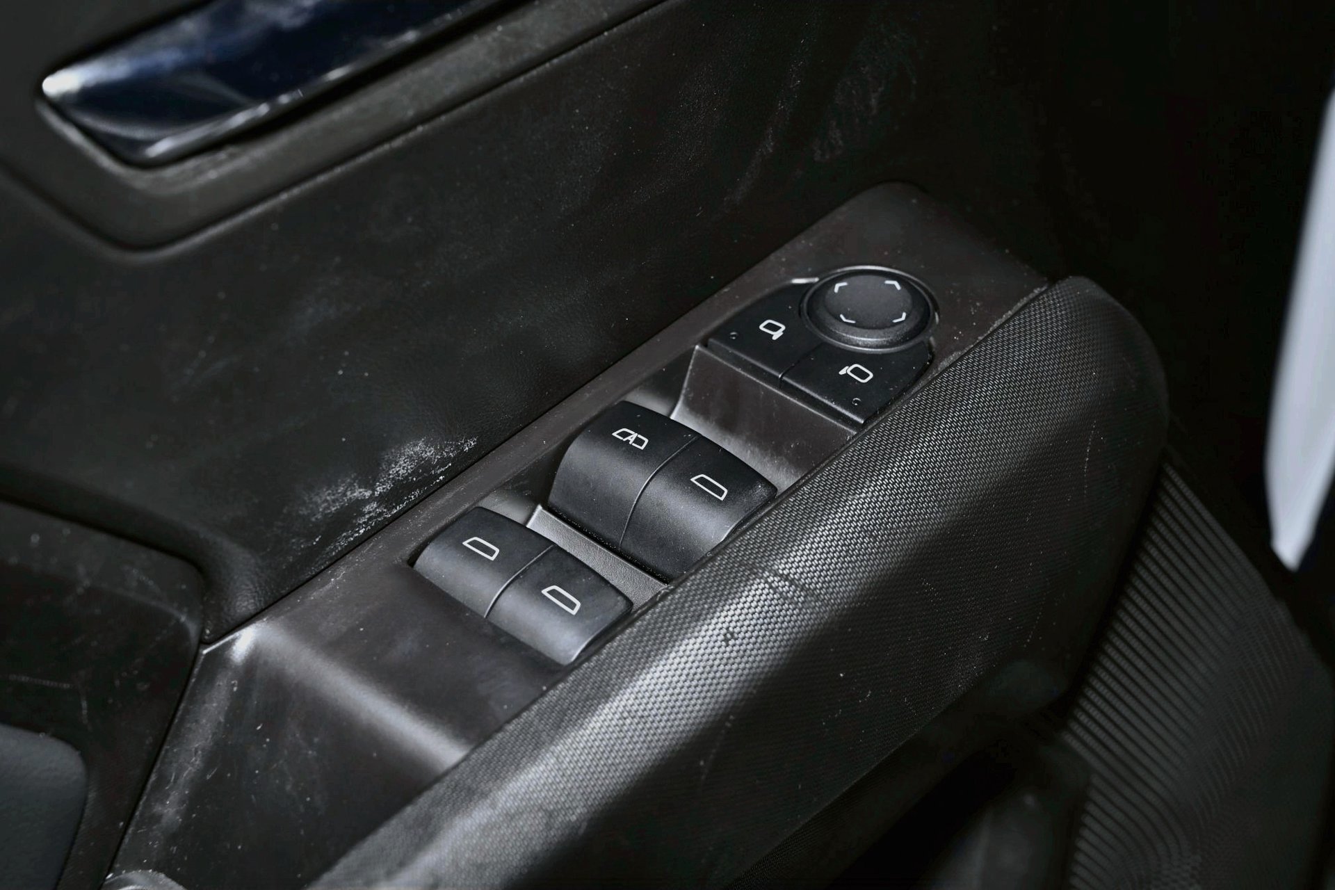 Used 2024 GMC Canyon Elevation w/ Convenience Package AWD/4WD image 20