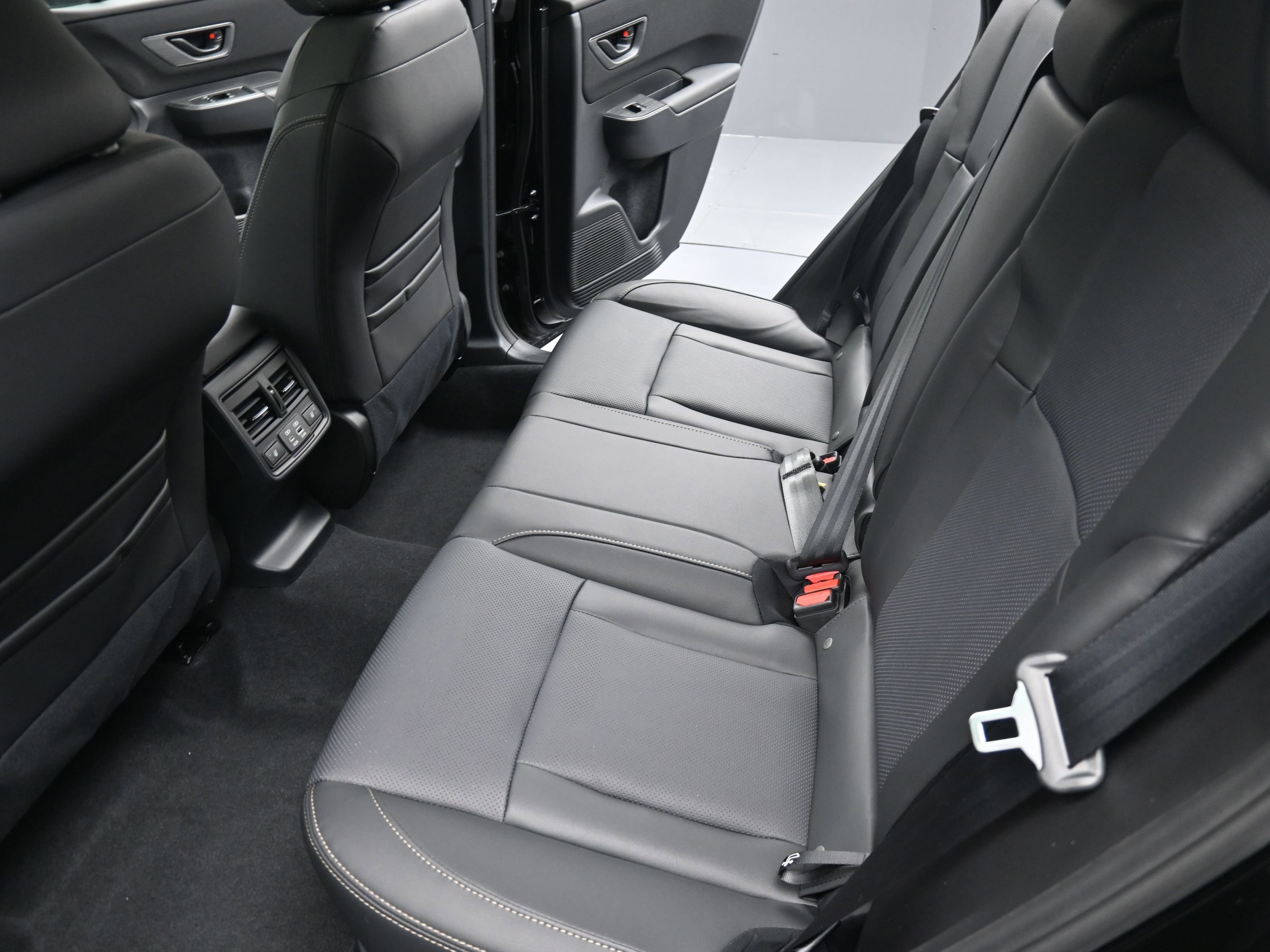 New 2026 Subaru Outback Limited XT AWD/4WD image 42