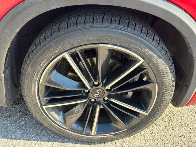 Certified 2023 INFINITI QX55 Essential image 10