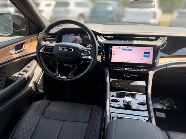 New 2026 Jeep Grand Cherokee Summit AWD/4WD image 10