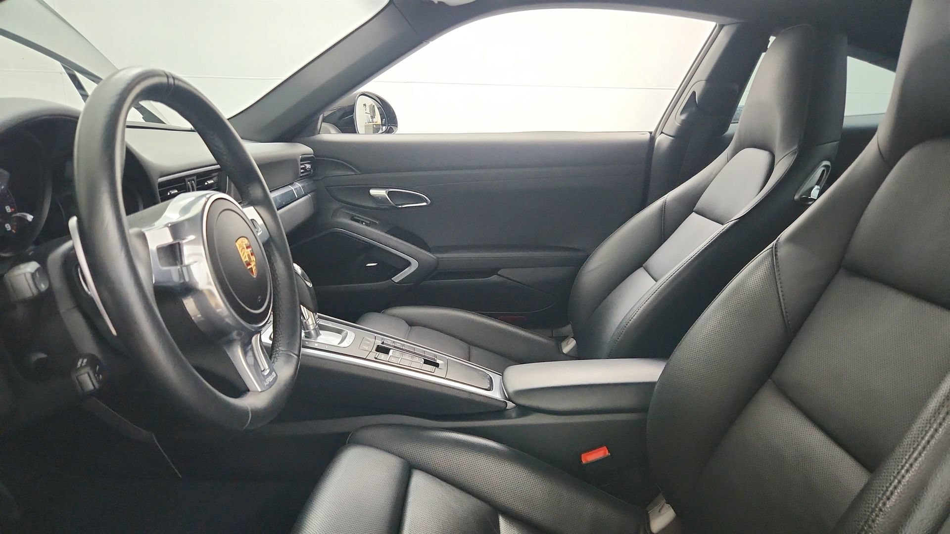 Used 2014 Porsche 911 Carrera RWD image 17