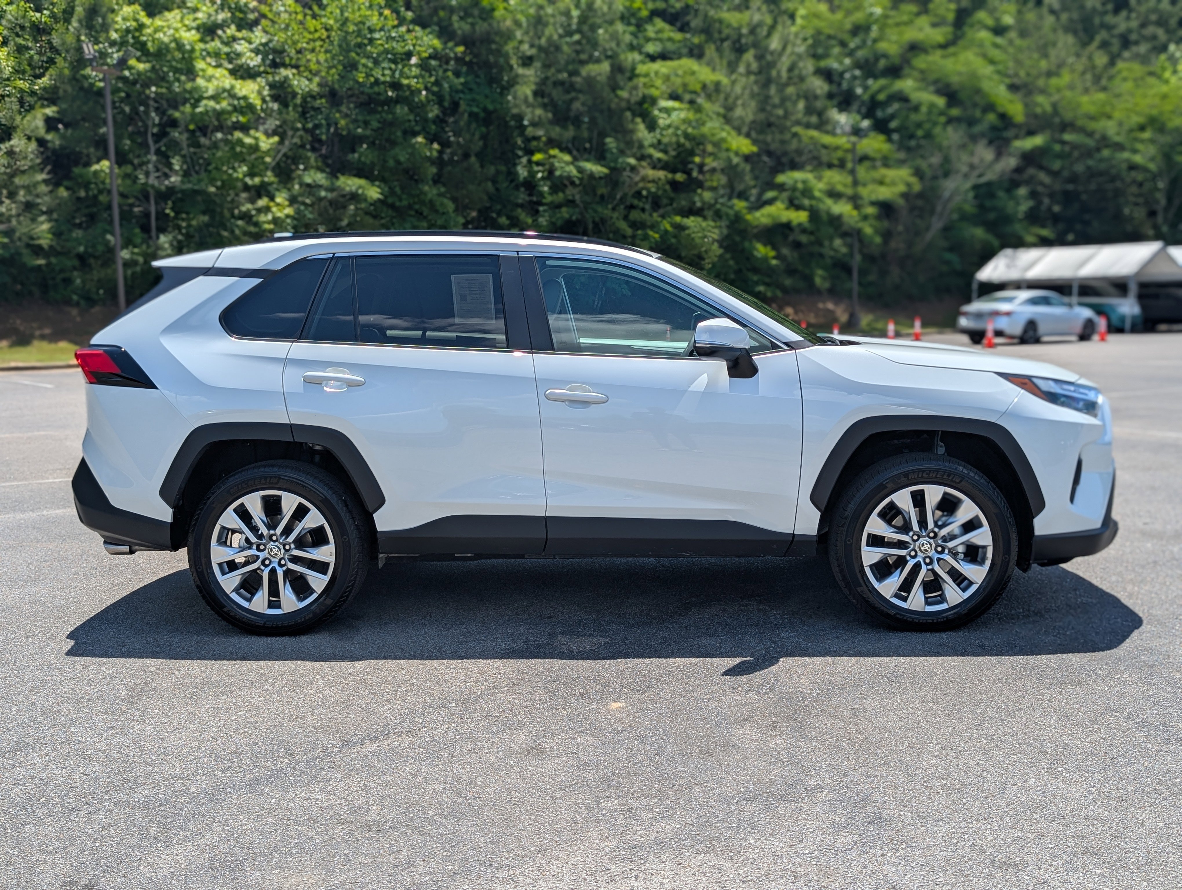 Used 2025 Toyota RAV4 XLE Premium w/ Weather Package AWD/4WD image 10