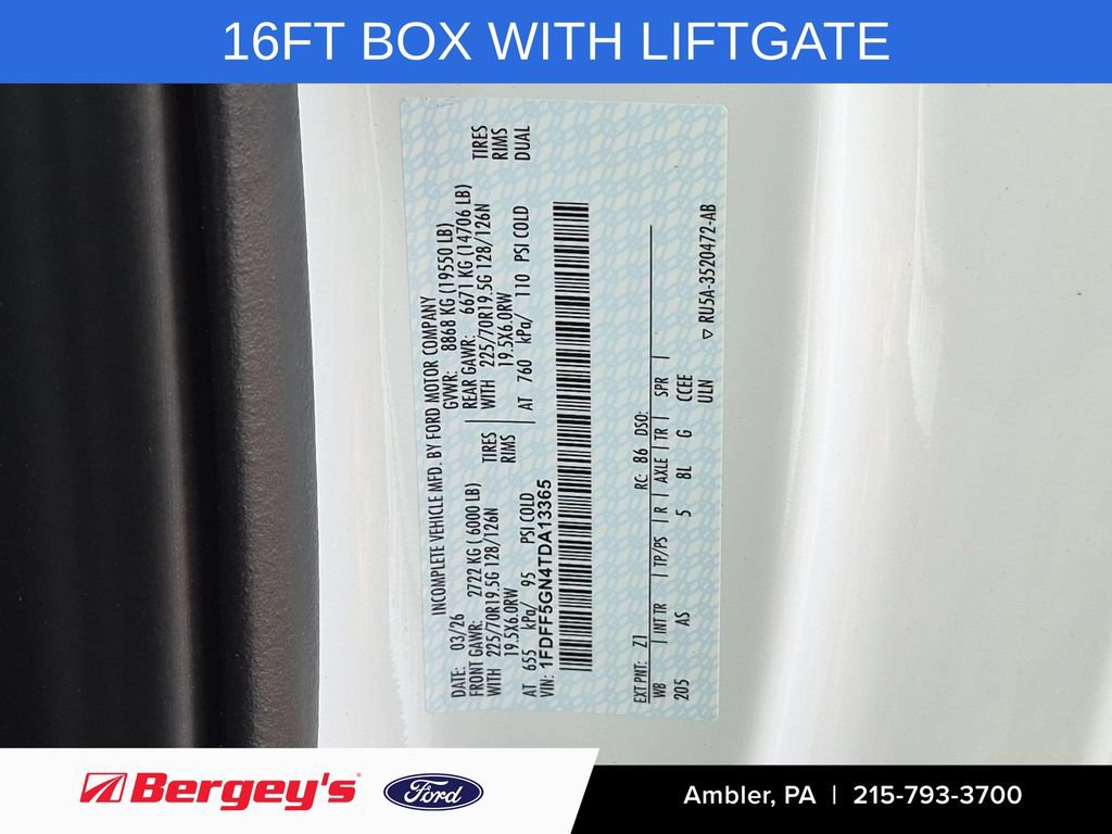 New 2026 Ford F550 2WD Regular Cab Super Duty image 31