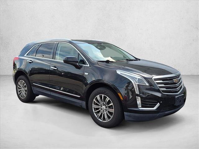 Used 2018 Cadillac XT5 Luxury w/ Driver Awareness Package FWD image 3
