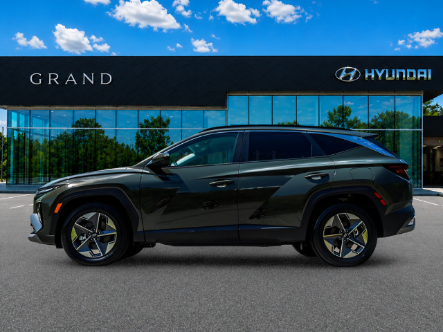 New 2026 Hyundai Tucson SEL Plus FWD image 3