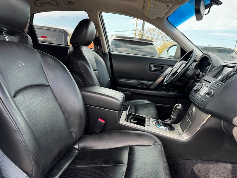 Used 2008 INFINITI FX35 AWD w/ Touring Pkg image 16