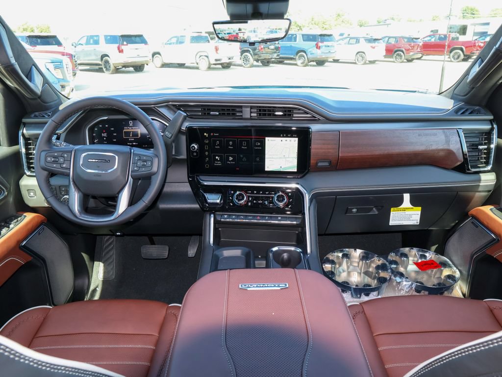 New 2026 GMC Sierra 3500 Denali Ultimate AWD/4WD image 14