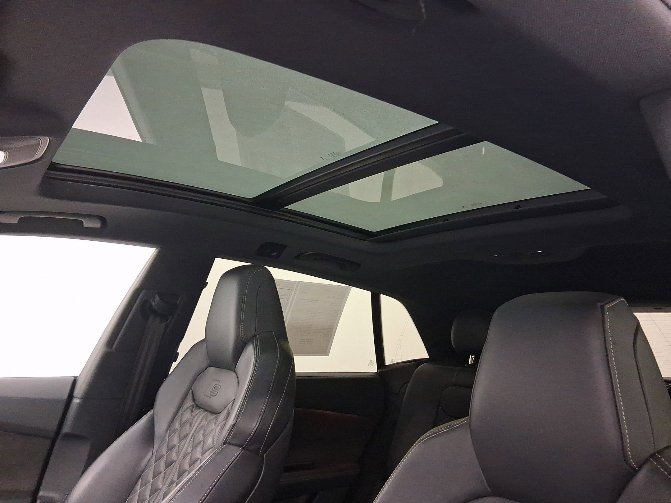 Used 2021 Audi SQ8 Prestige w/ Prestige Package image 14