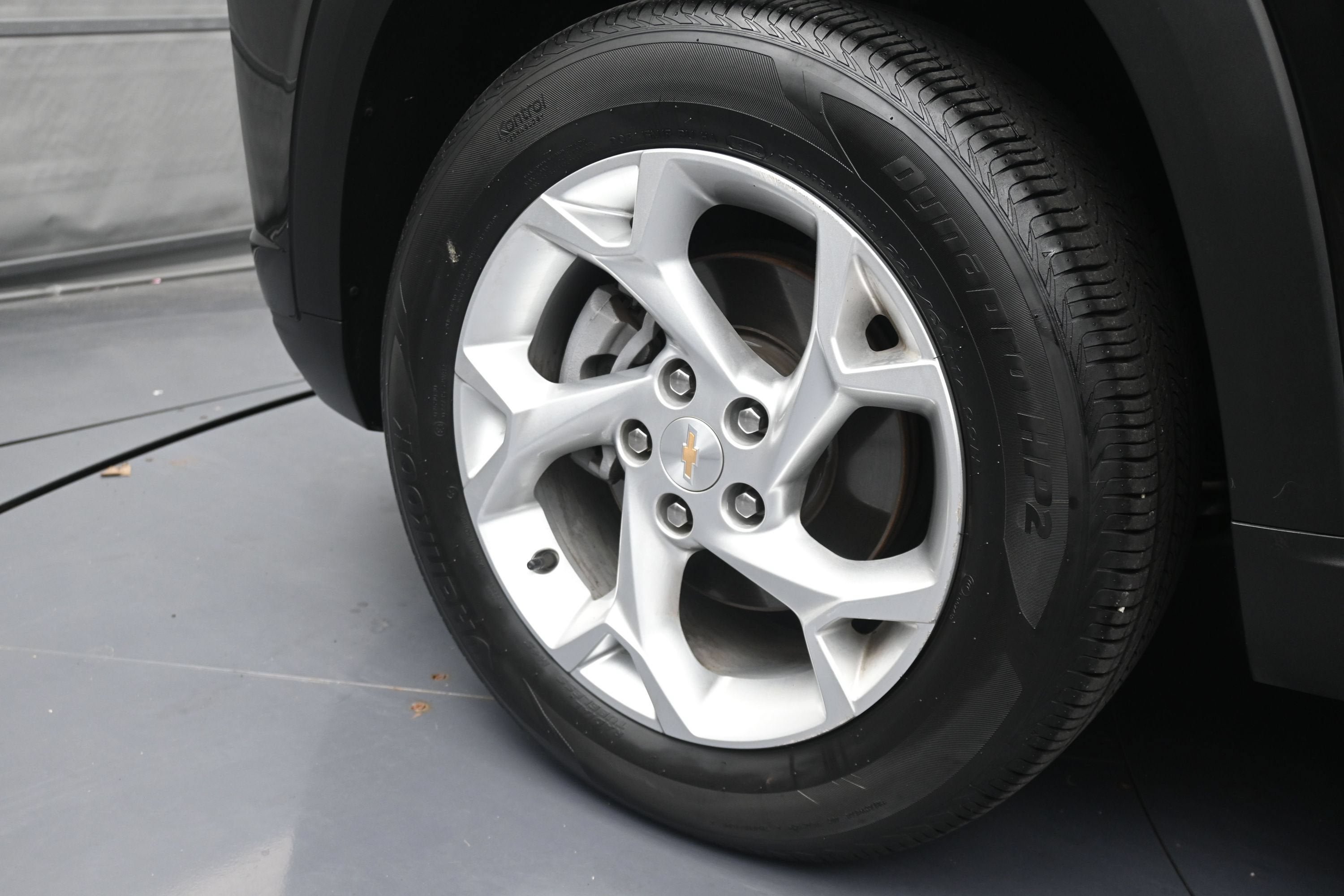 Certified 2025 Chevrolet Trax LS w/ LS Convenience Package FWD image 25