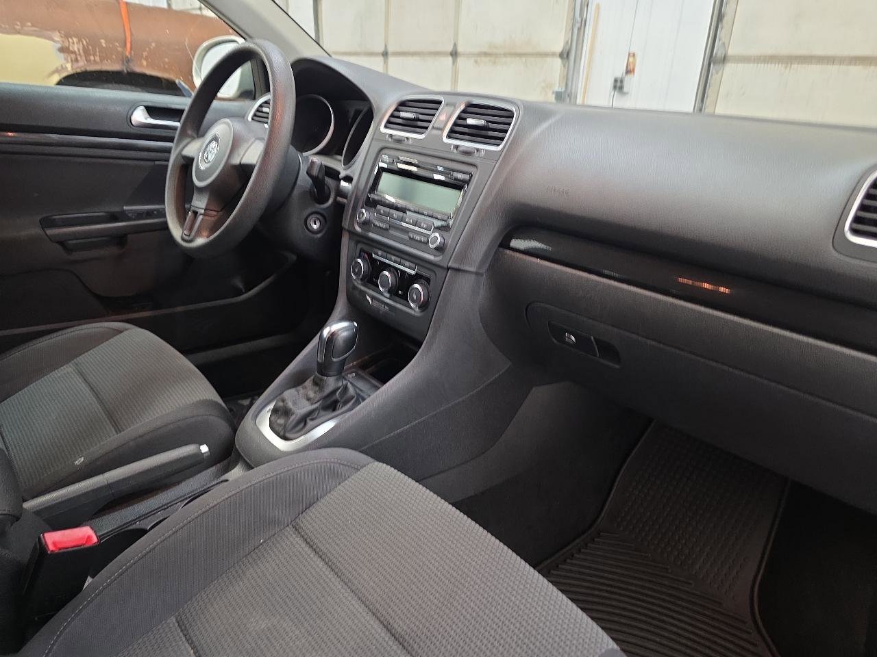 Used 2012 Volkswagen Jetta SE image 38