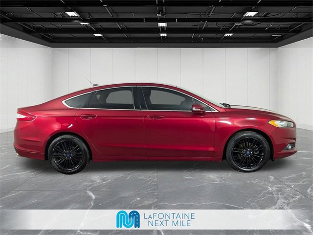 Used 2016 Ford Fusion SE w/ Equipment Group 202A image 6