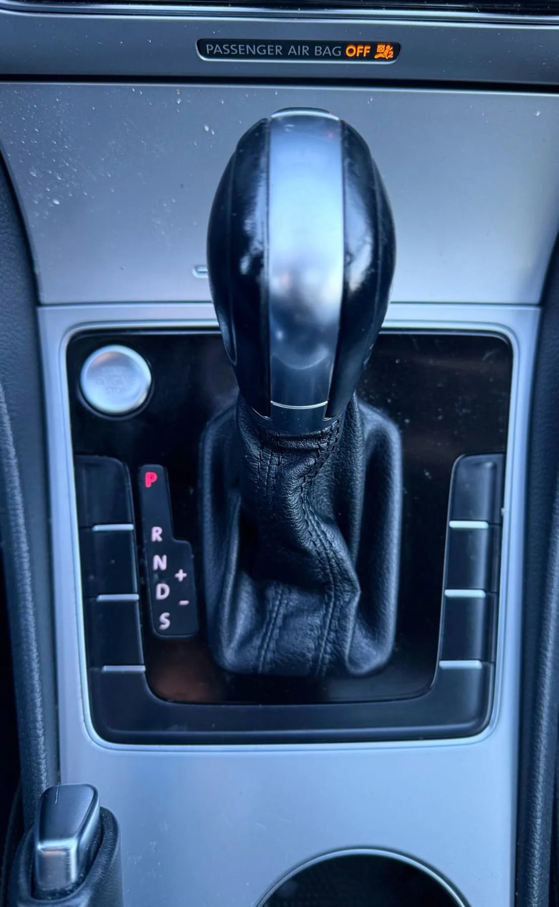 Used 2019 Volkswagen Passat 2.0T Wolfsburg w/ Wheels & Sunroof Package image 19