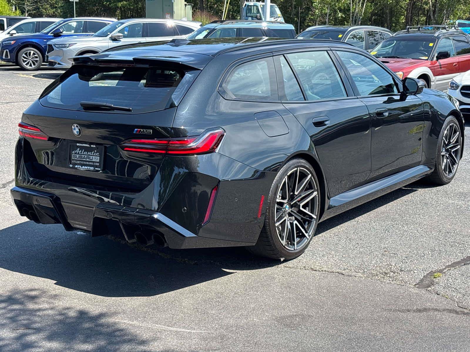 Used 2026 BMW M5 Touring AWD/4WD image 3