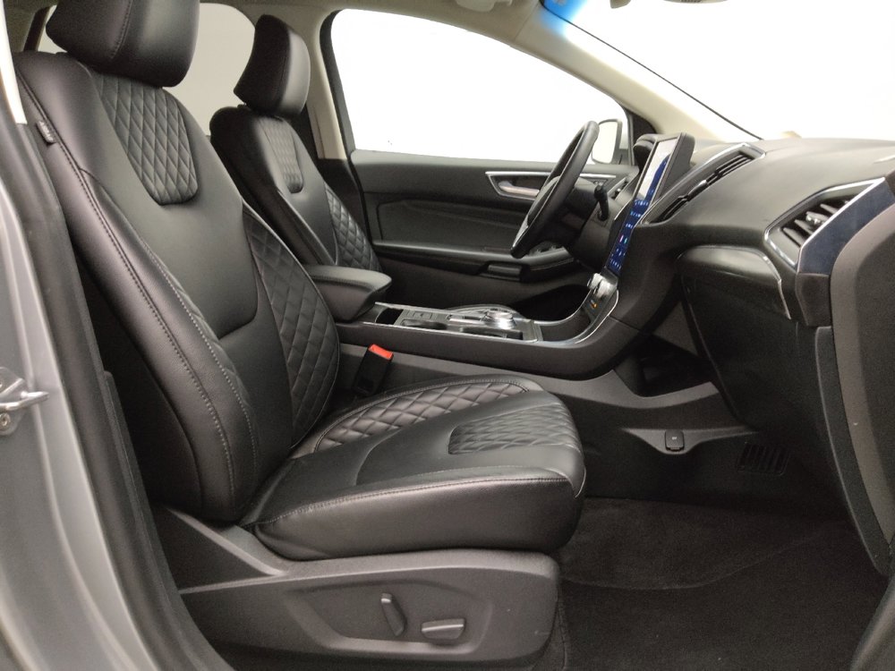 Used 2024 Ford Edge Titanium image 21