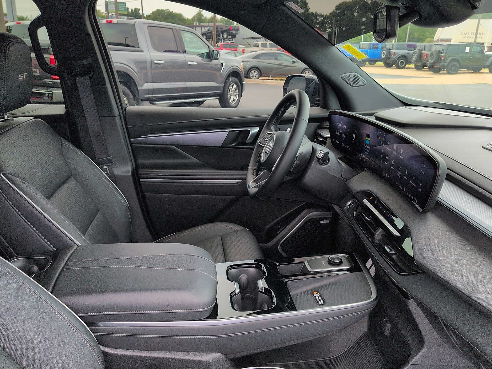 Used 2025 Buick Enclave Sport Touring FWD image 10