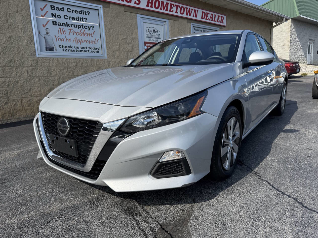 Used 2022 Nissan Altima 2.5 S image 2