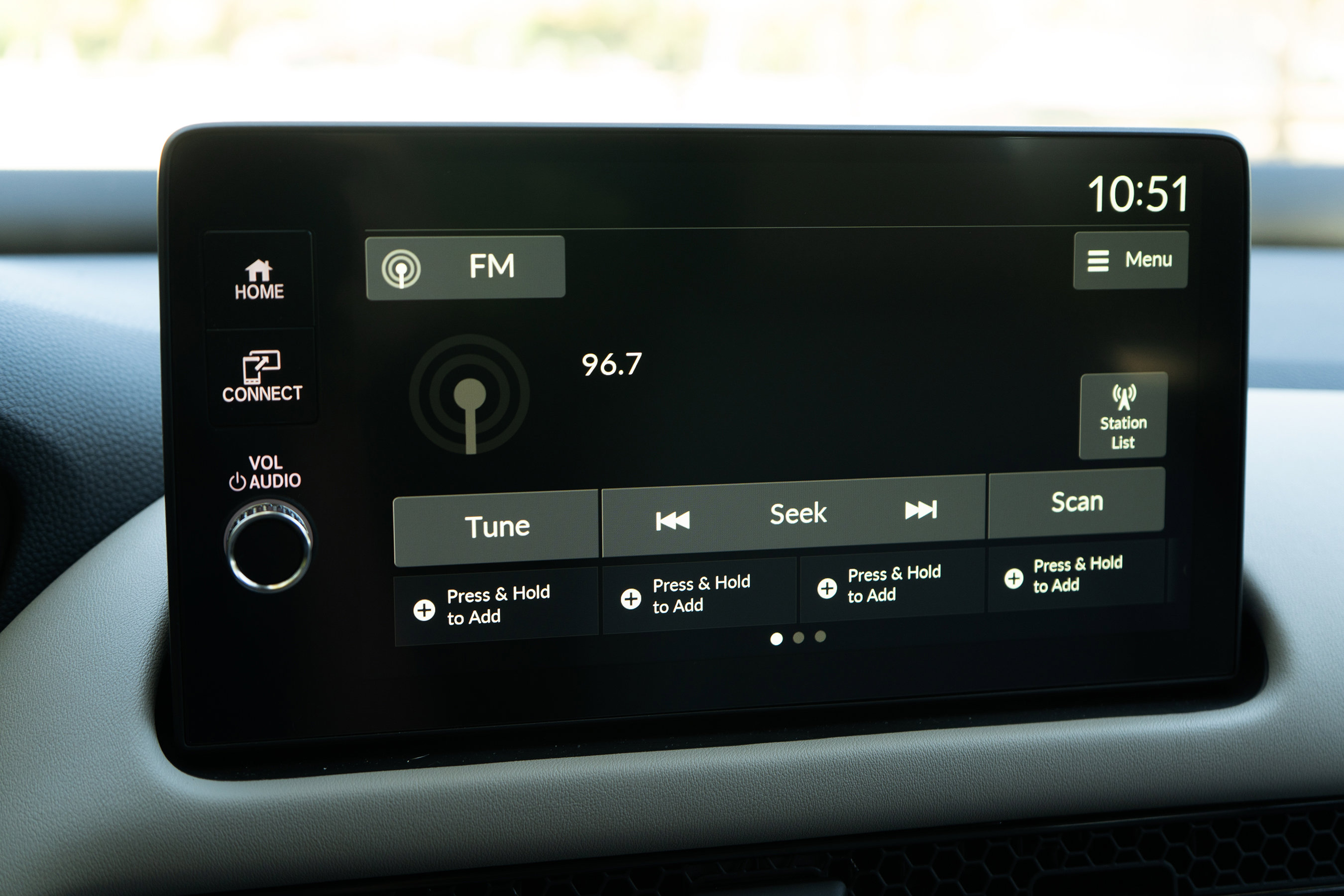 Certified 2026 Honda HR-V LX image 32